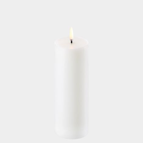 Uyuni LED Echtwachskerze Nordic White 5,8 x 15 cm