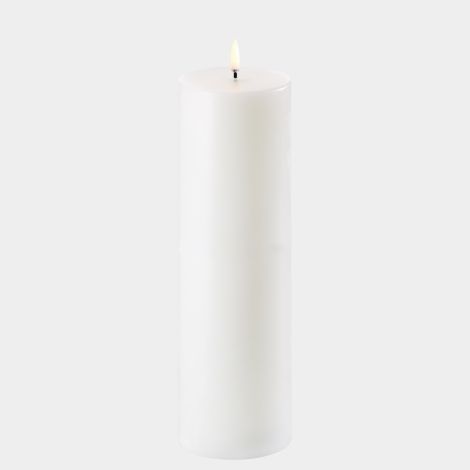 Uyuni LED Echtwachskerze Nordic White, smooth 7,8 x 25 cm